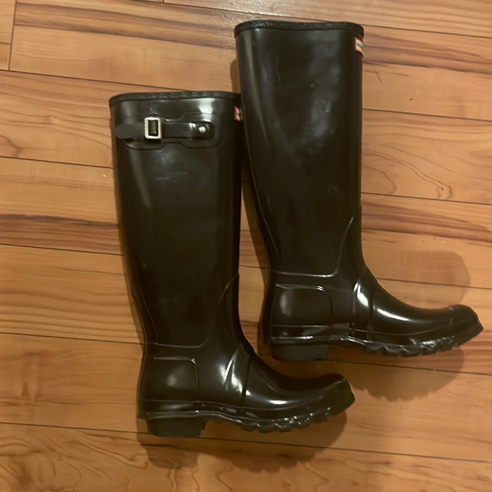 Shiny Authentic black hunter rain boots